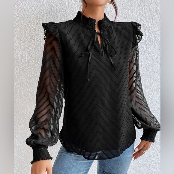 🔥BNWOT Tie Neck Ruffle Trim Lantern Sleeve Blouse! - Picture 2 of 8